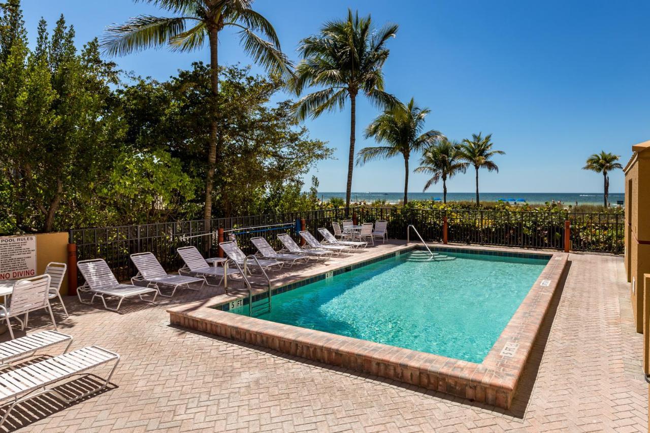Estero Island Beach Villas 204 Fort Myers Beach Dış mekan fotoğraf